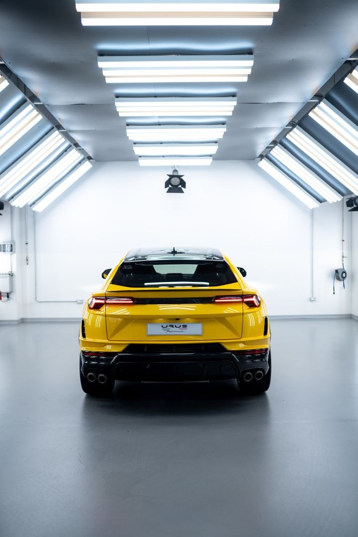 Lamborghini Urus photo 56