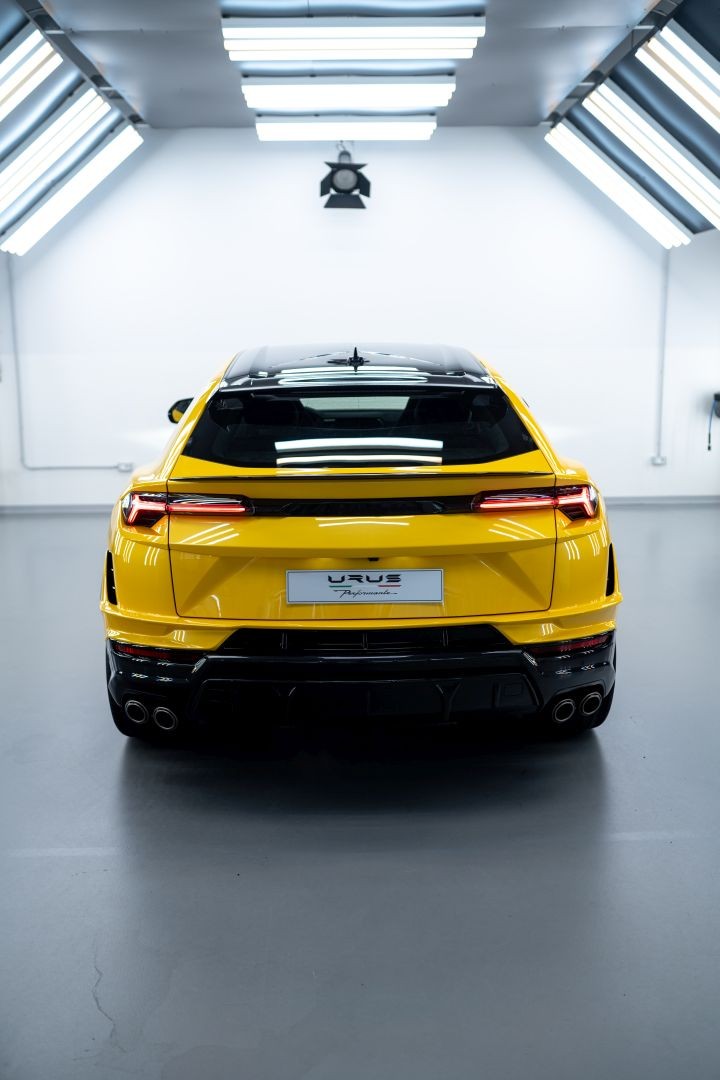 Lamborghini Urus photo 58