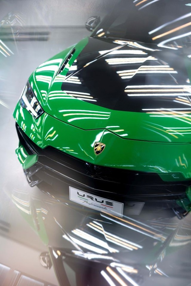Lamborghini Urus photo 64
