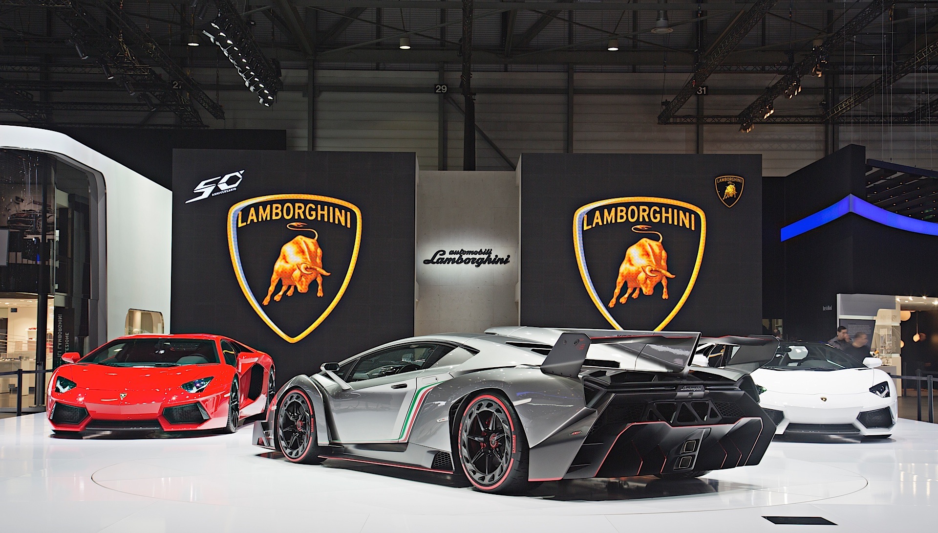 Lamborghini Veneno photo 14