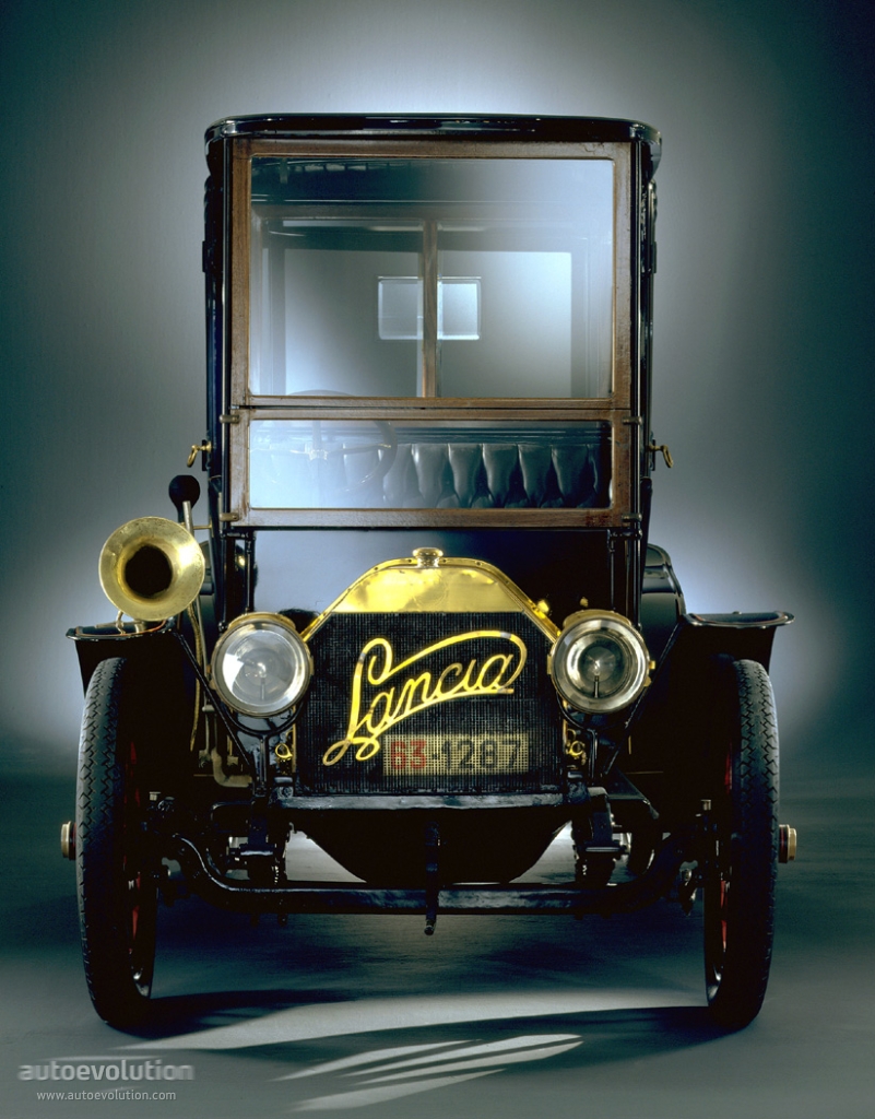 Lancia Alpha photo 2