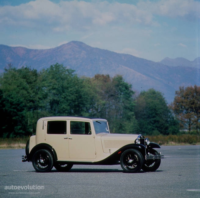 Lancia Augusta Foto 3