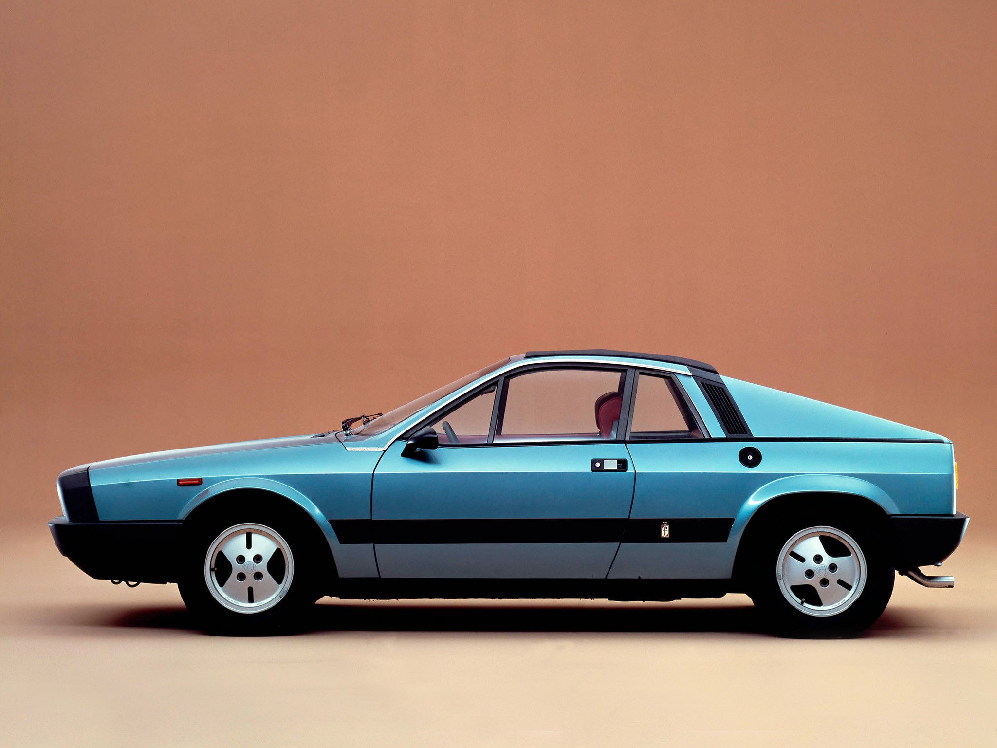 Lancia Beta Montecarlo photo 11