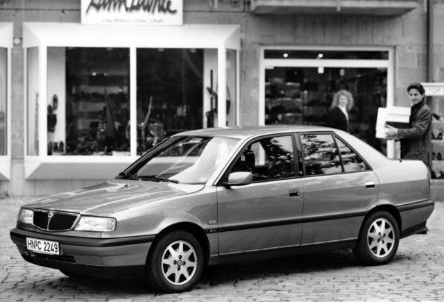 Lancia Dedra foto 8