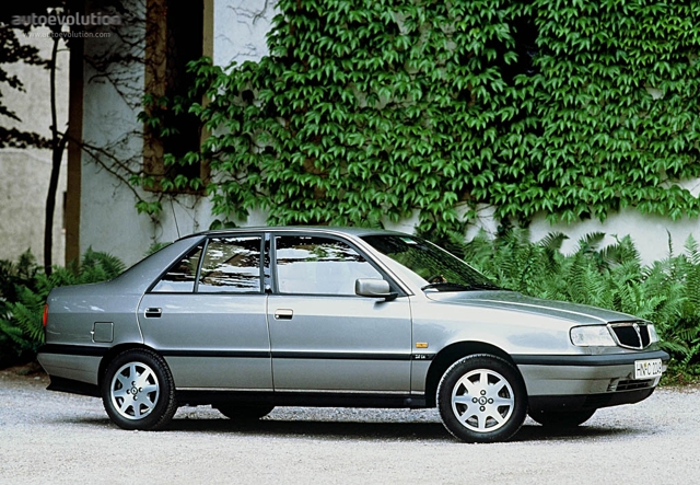 Lancia Dedra foto 1