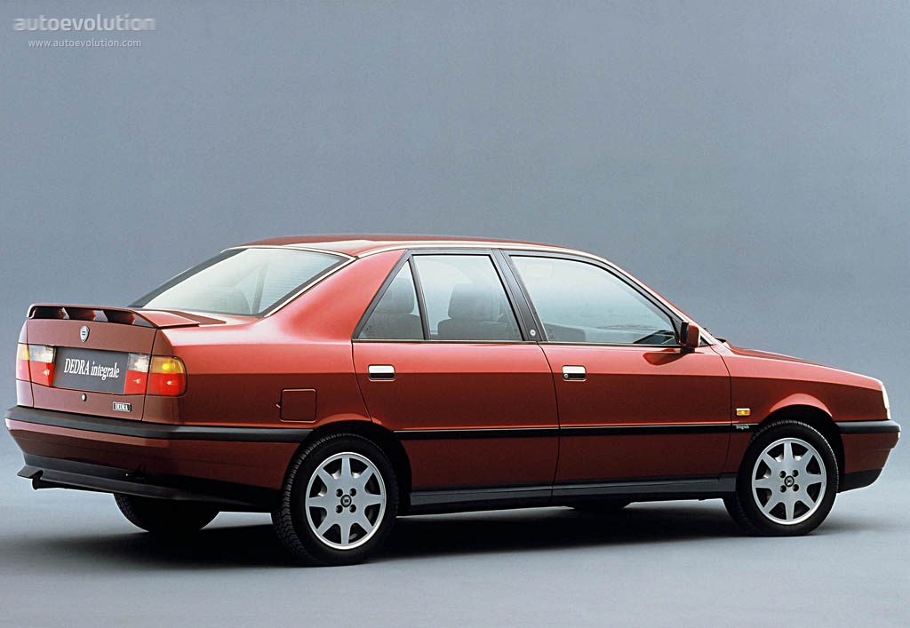 Lancia Dedra photo 4