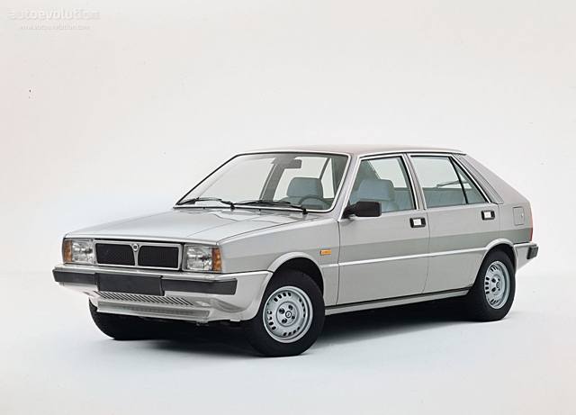 LANCIA Delta