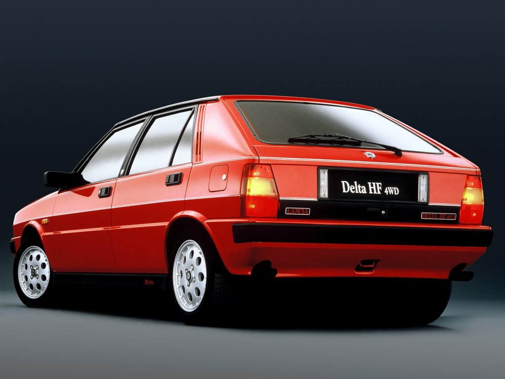 Lancia Delta photo 11