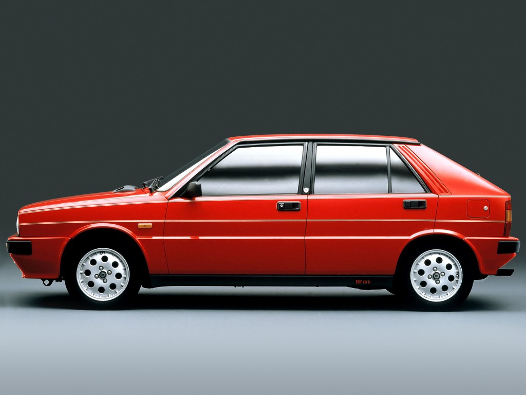 Lancia Delta photo 13