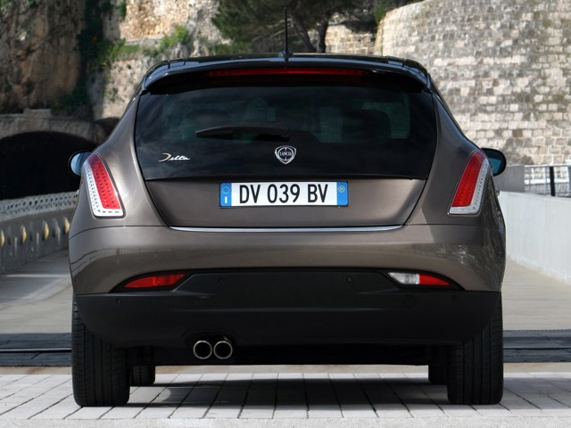 Lancia Delta photo 93