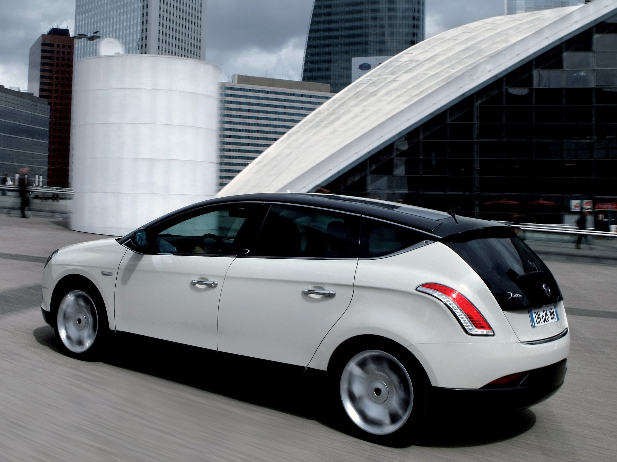 Lancia Delta photo 105