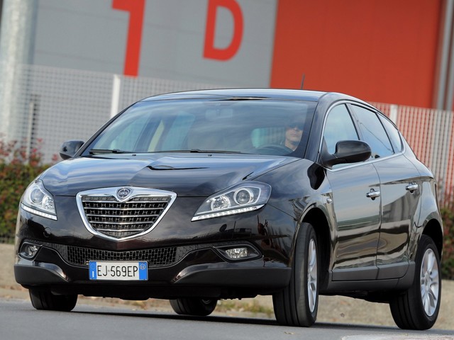 Lancia Delta photo 30