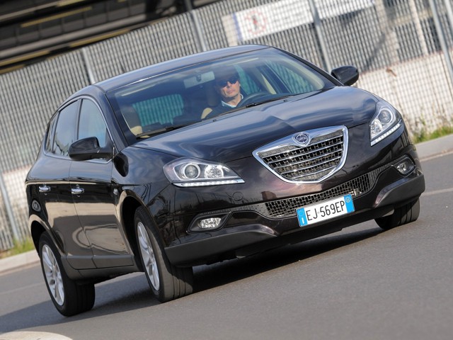 Lancia Delta photo 33