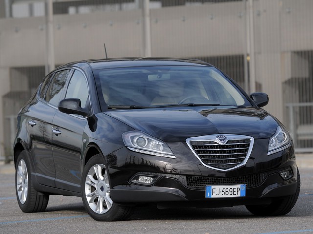 Lancia Delta photo 43