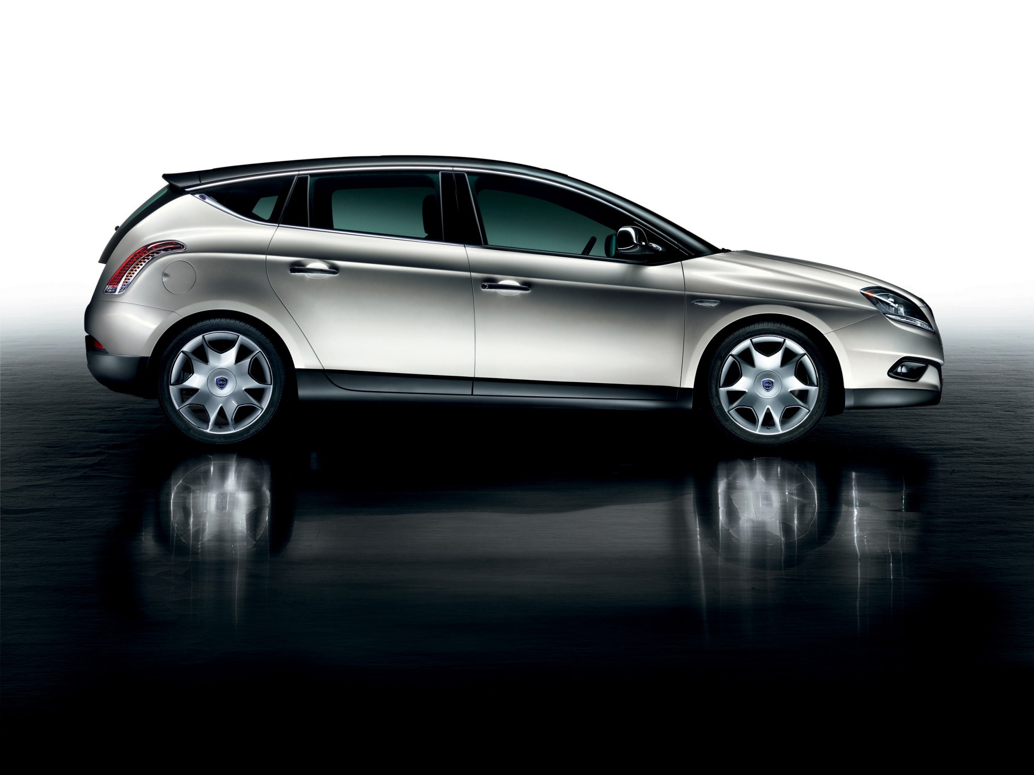 Lancia Delta photo 55