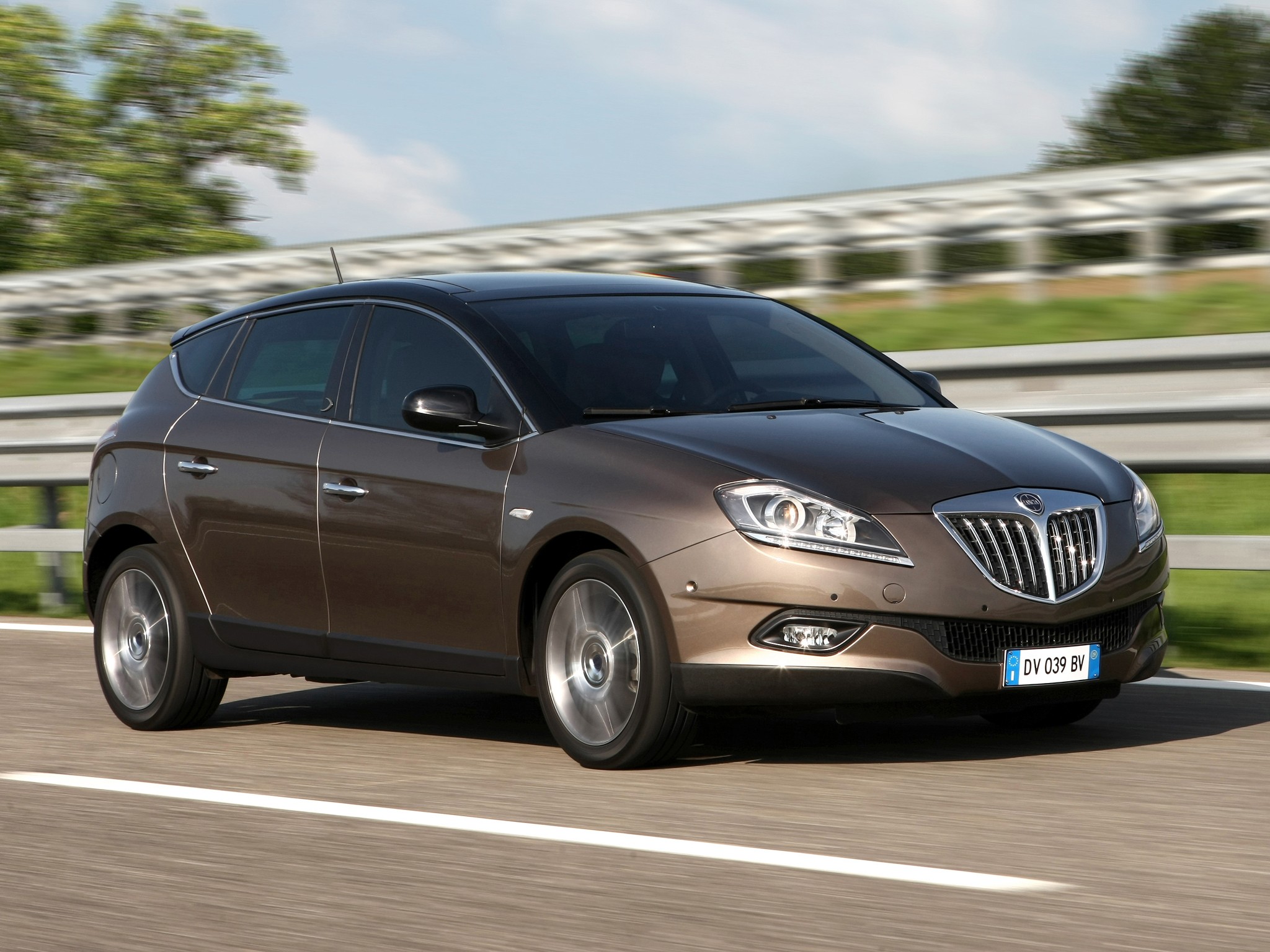 Lancia Delta photo 77