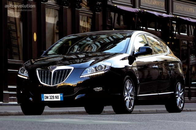 Lancia Delta photo 10