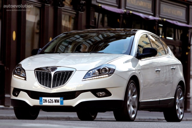 Lancia Delta photo 3
