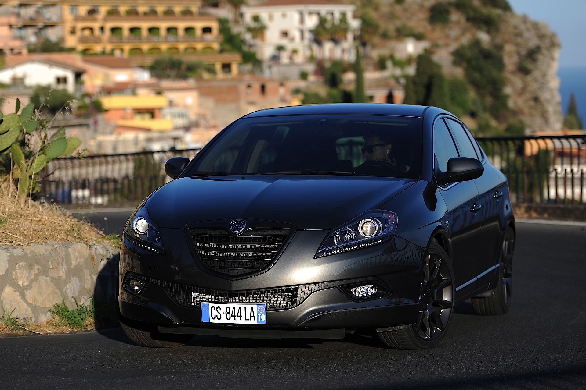 Lancia Delta photo 16