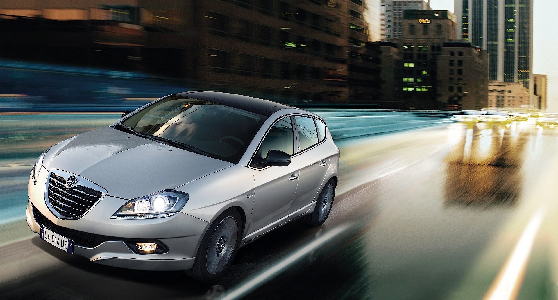 Lancia Delta photo 29