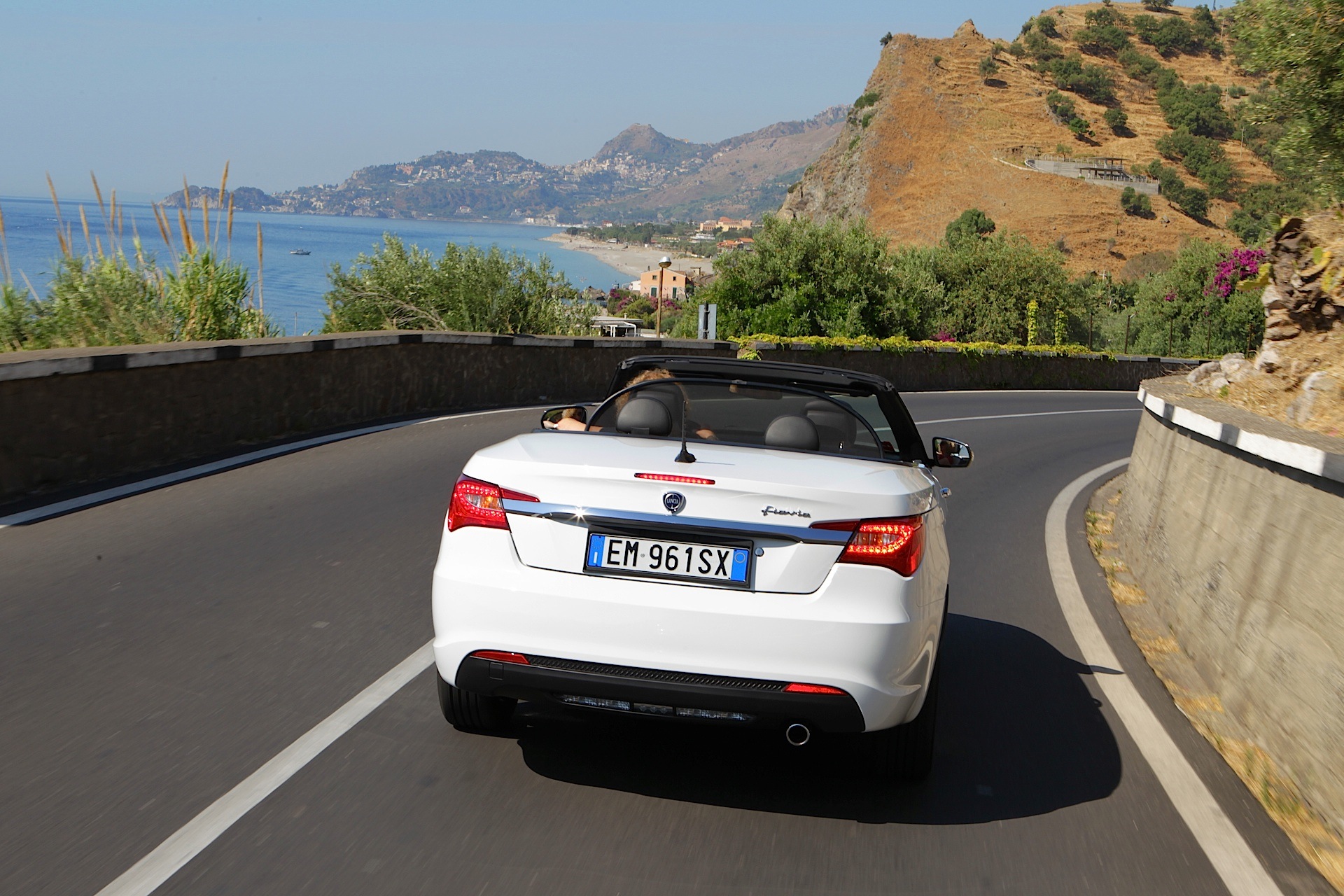 Lancia Flavia Convertible photo 16