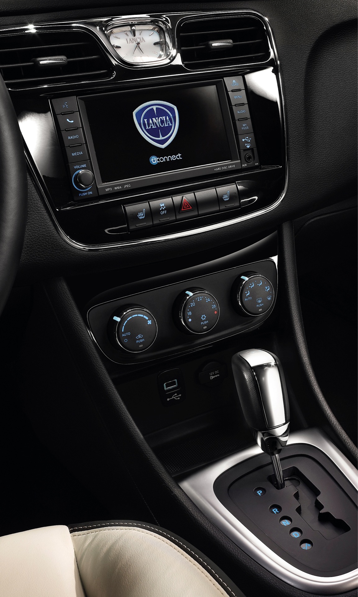 Lancia Flavia Convertible photo 25