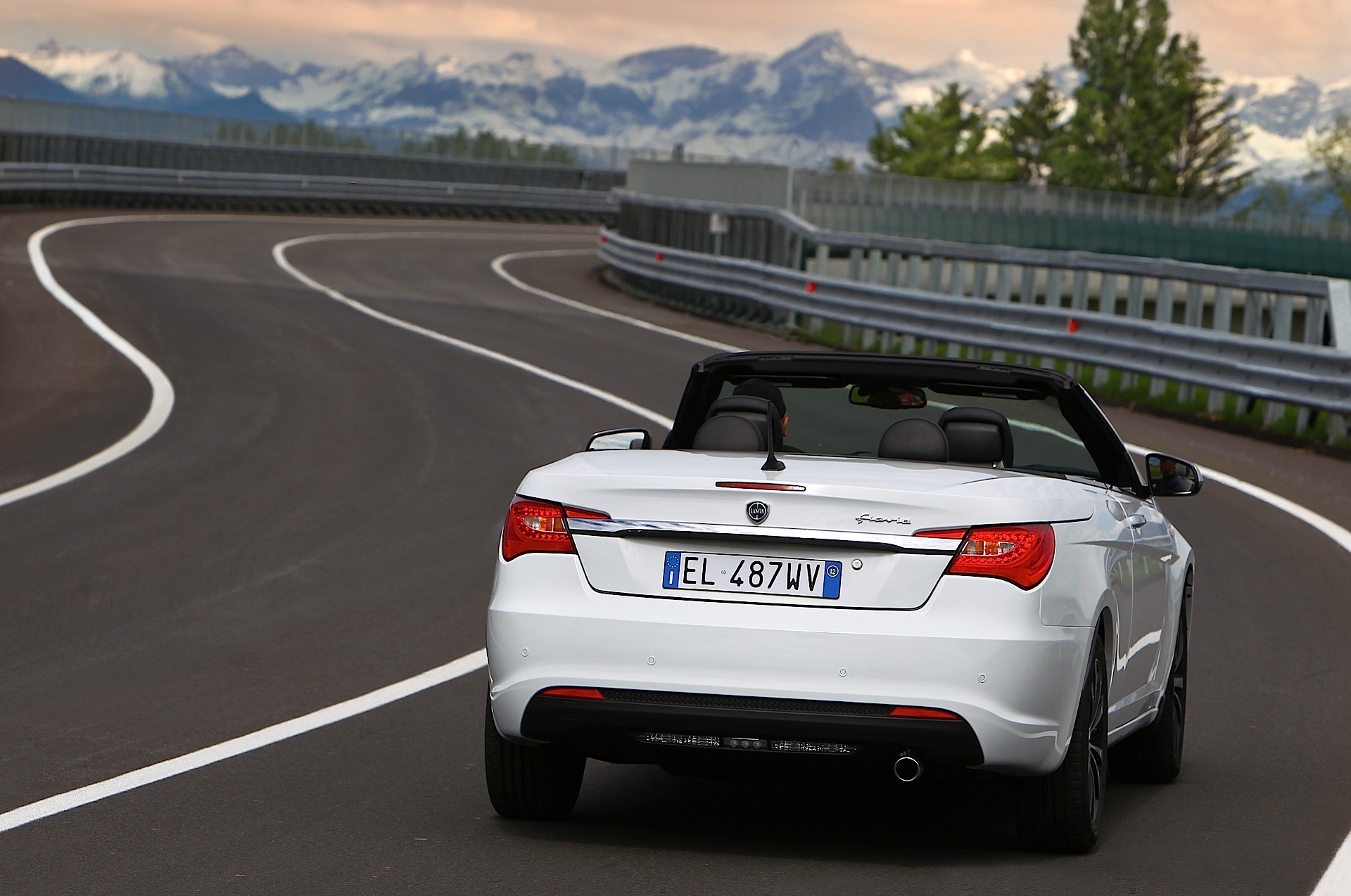 Lancia Flavia Convertible photo 4