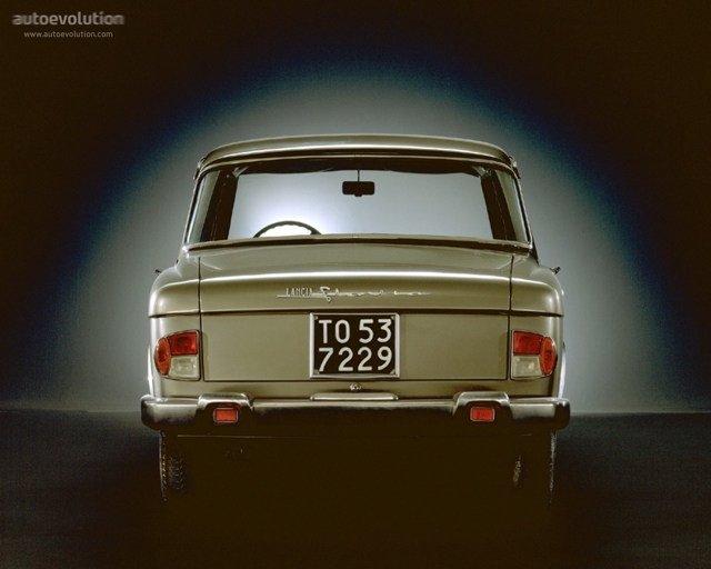 Lancia Flavia Sedan photo 6