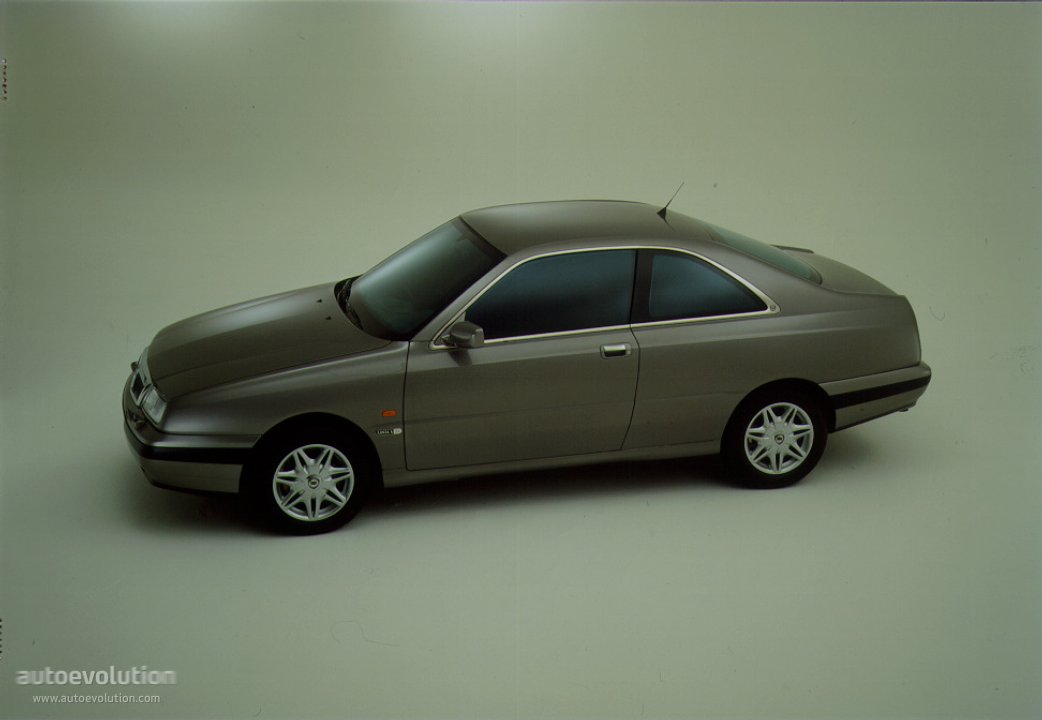 Lancia Kappa Coupe photo 3