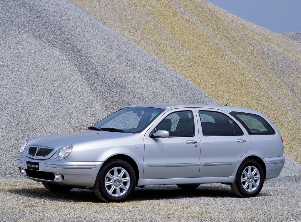 Lancia Lybra Sw photo 15