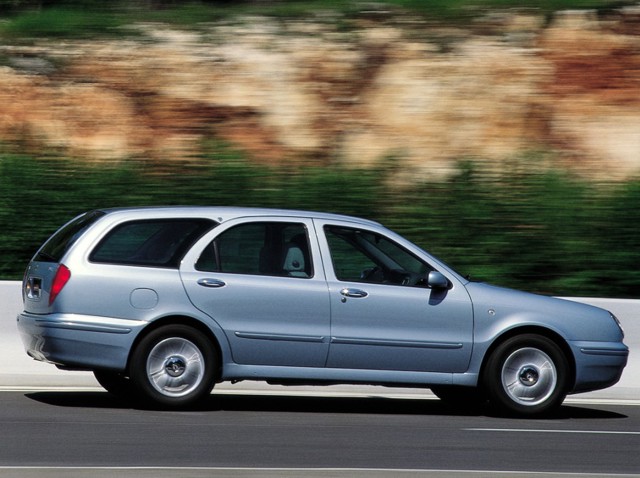 Lancia Lybra Sw foto 25