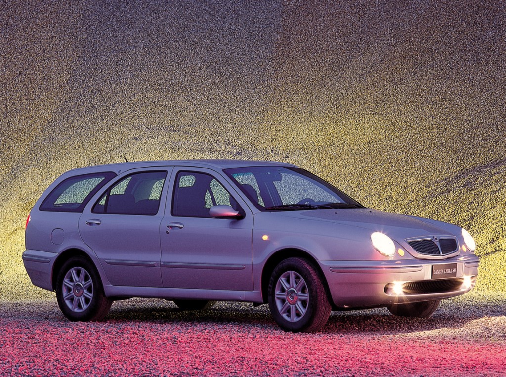 Lancia Lybra Sw photo 31