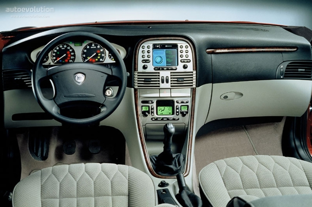 Lancia Lybra Foto 8