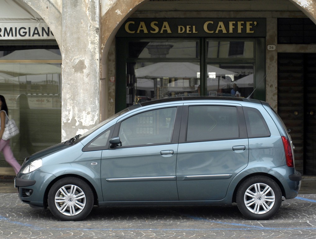 Lancia Musa photo 15
