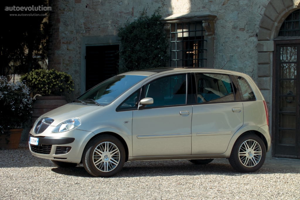 Lancia Musa photo 5