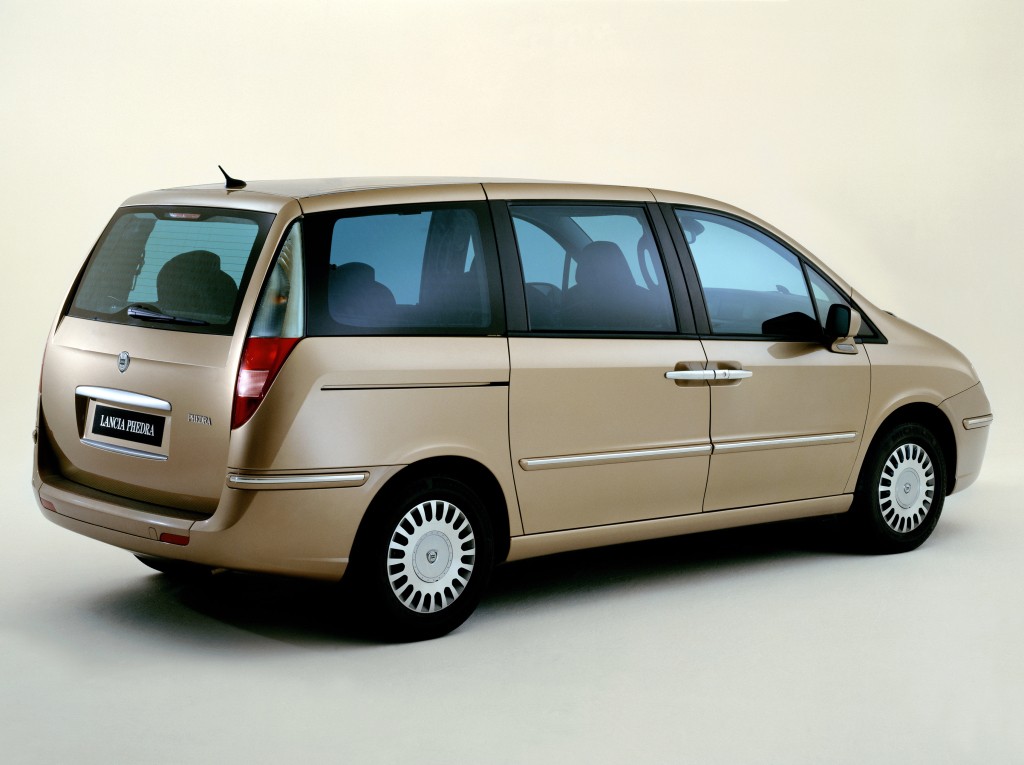 Lancia Phedra photo 19