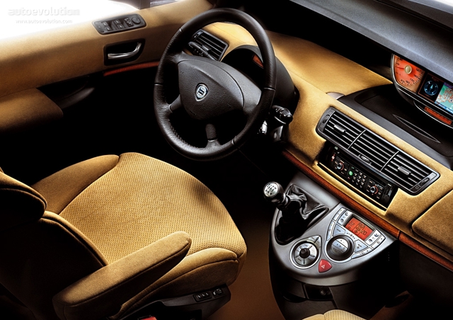 Lancia Phedra Foto 22