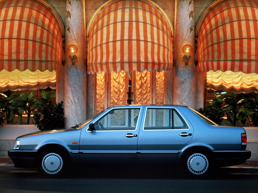 Lancia Thema photo 21