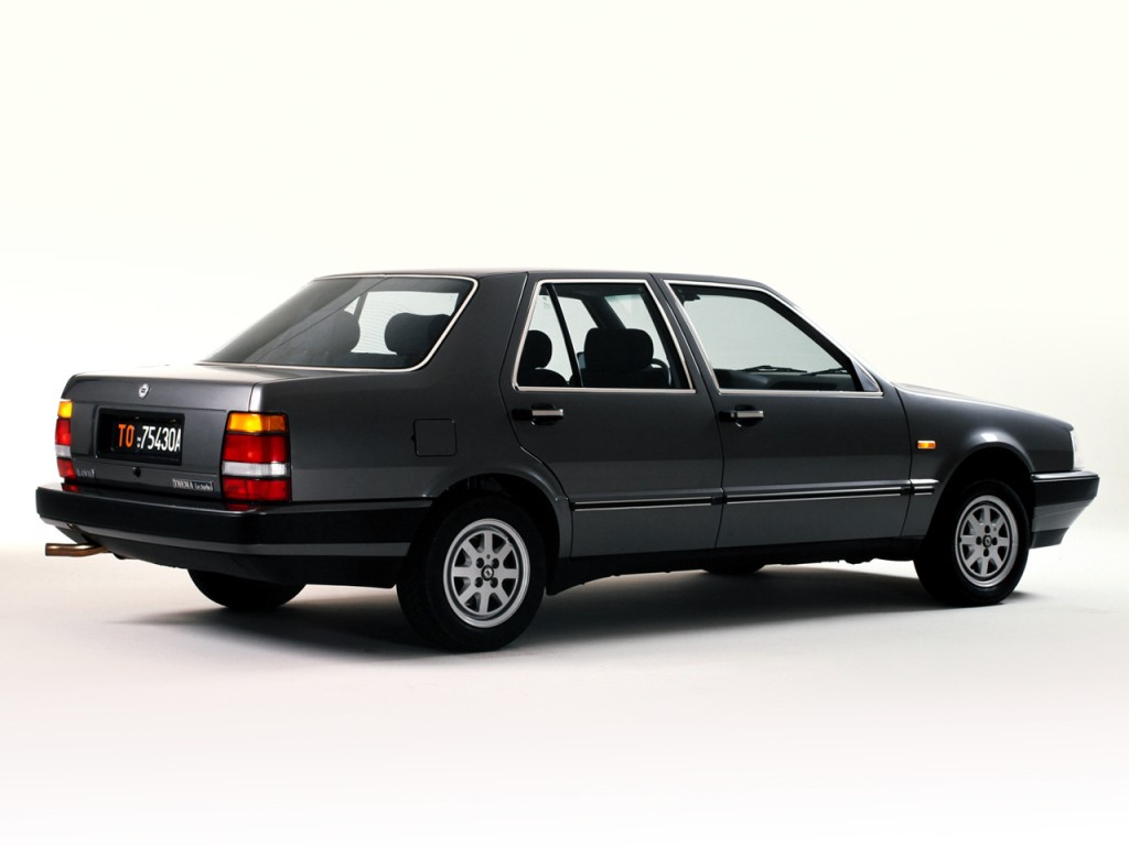 Lancia Thema photo 28