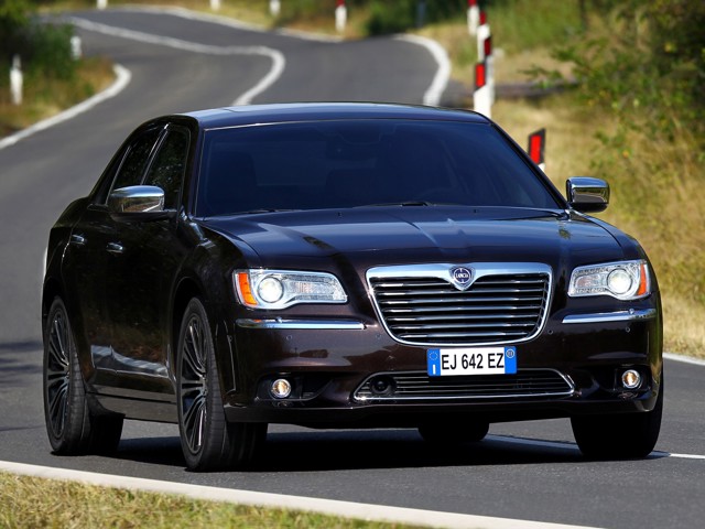 Lancia Thema foto 24