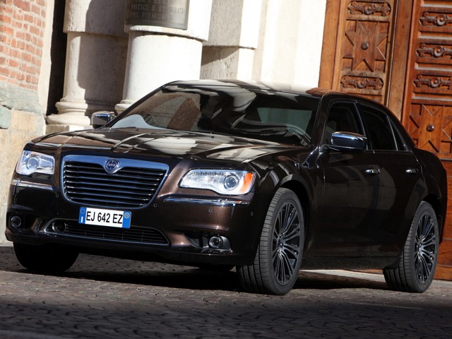 Lancia Thema foto 27