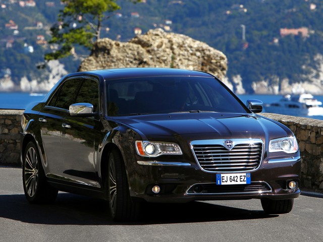 Lancia Thema foto 32