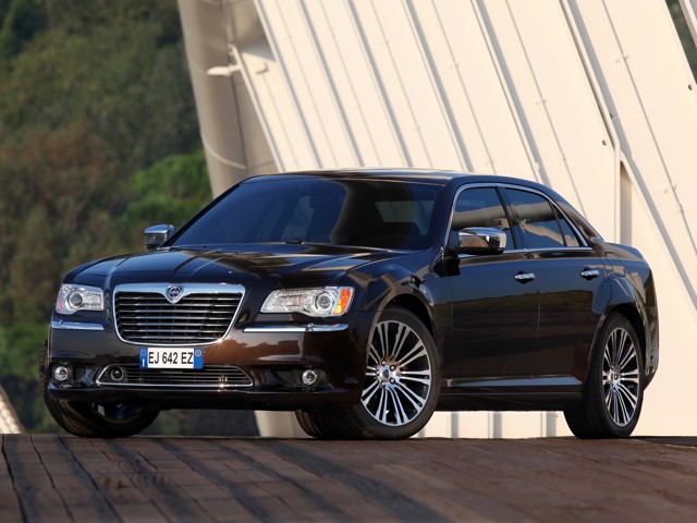 Lancia Thema foto 34