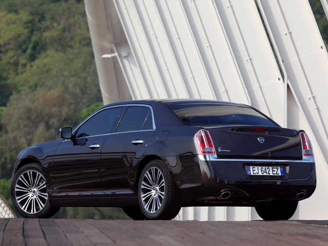 Lancia Thema foto 35