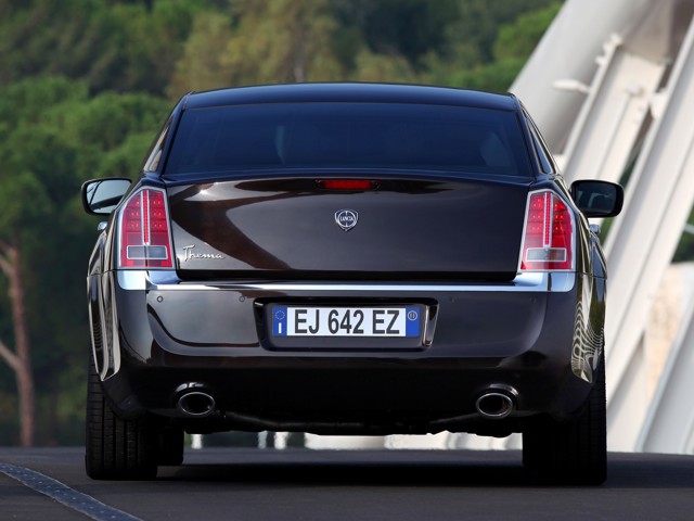 Lancia Thema foto 36