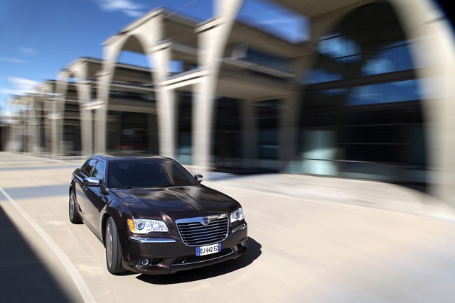 Lancia Thema foto 4