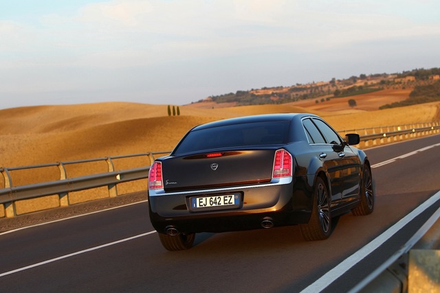 Lancia Thema foto 7