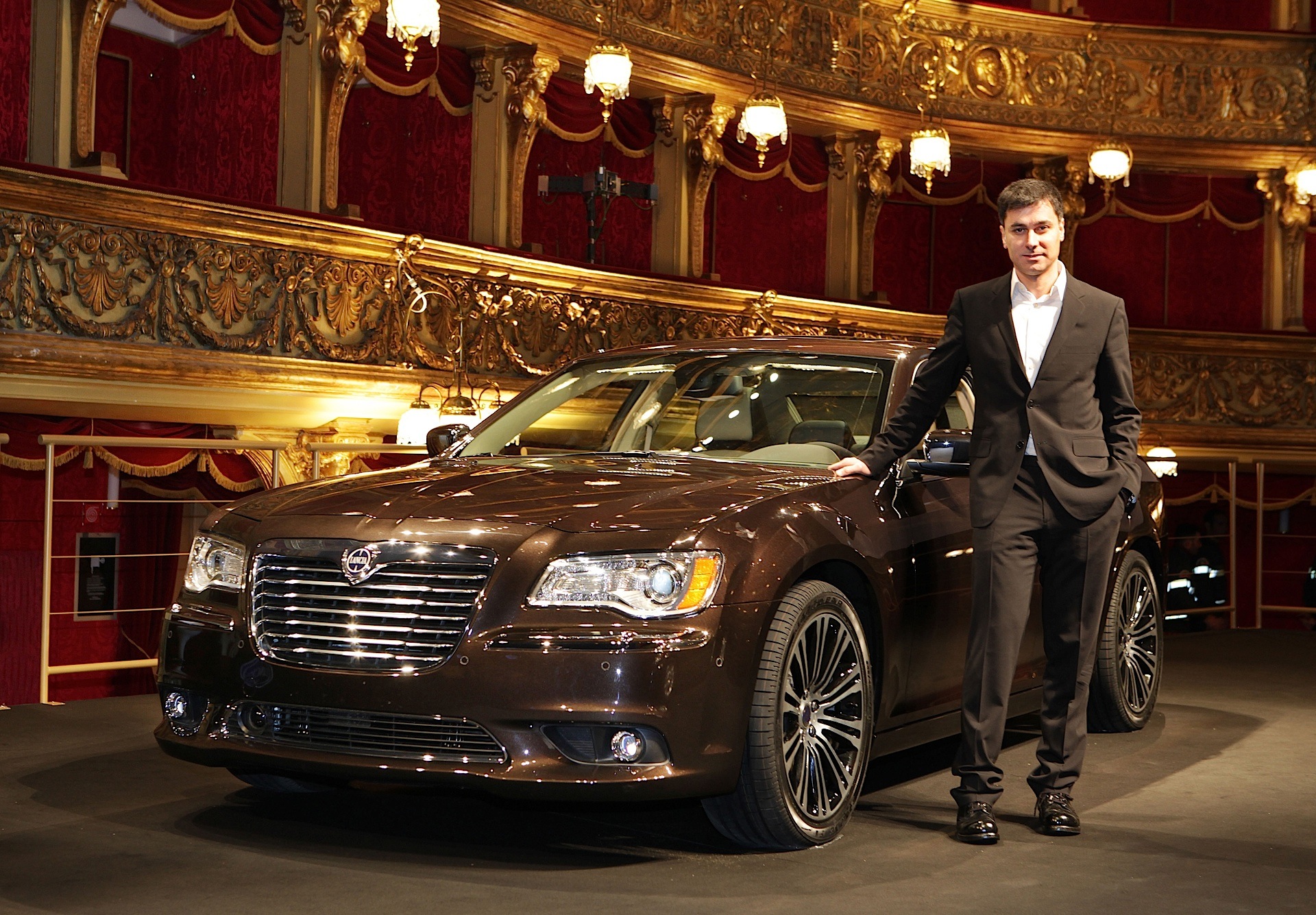 Lancia Thema photo 8