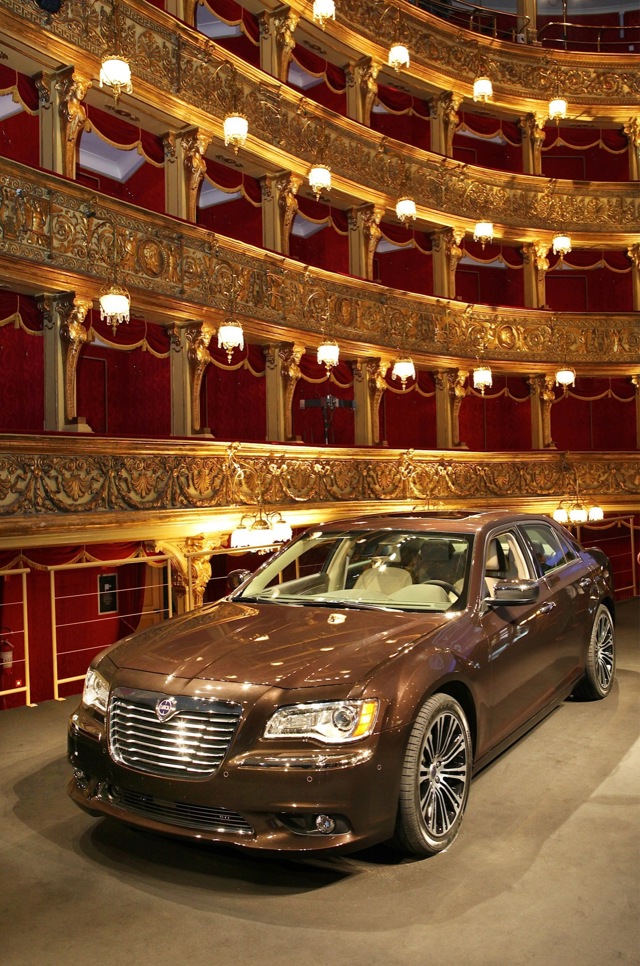 Lancia Thema foto 11