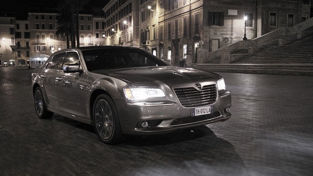 Lancia Thema foto 14